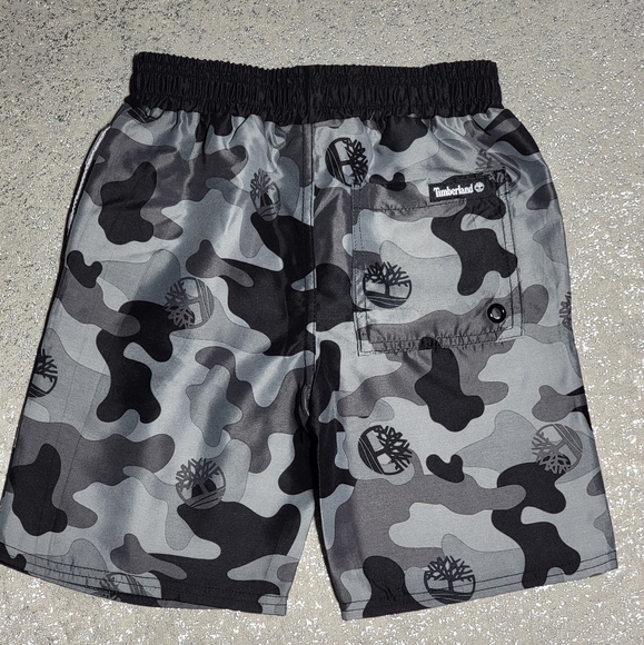 🤍🖤NEW Timberland White Sleeveless Shirt and Swim Shorts Boy's Size 7 - Picture 3 of 11